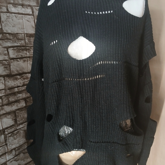 Hendi Black Distressed Women's Sweater - Picture 2 of 8
